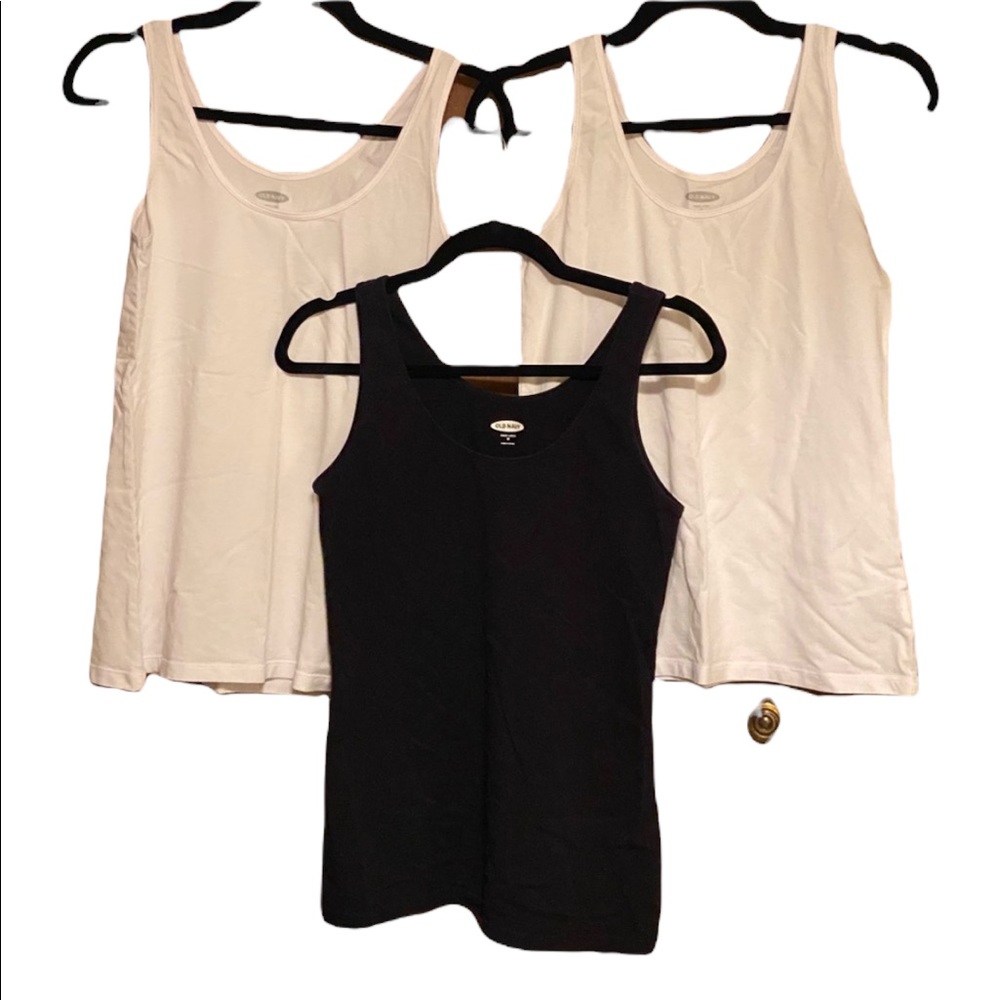 NWOT Old Navy First Layer Tank Tops **set of 3** size M